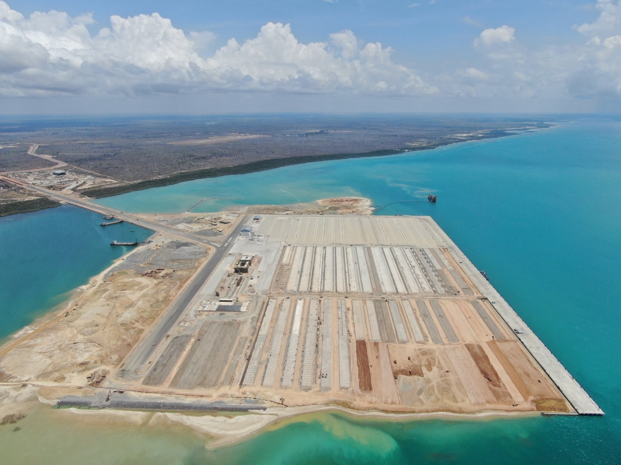 Kenya : the  Lamu Port to start operations in June