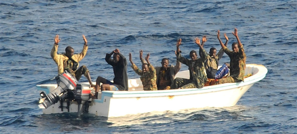 Somalia: Security Council adopts resolution to keep pirates at bay