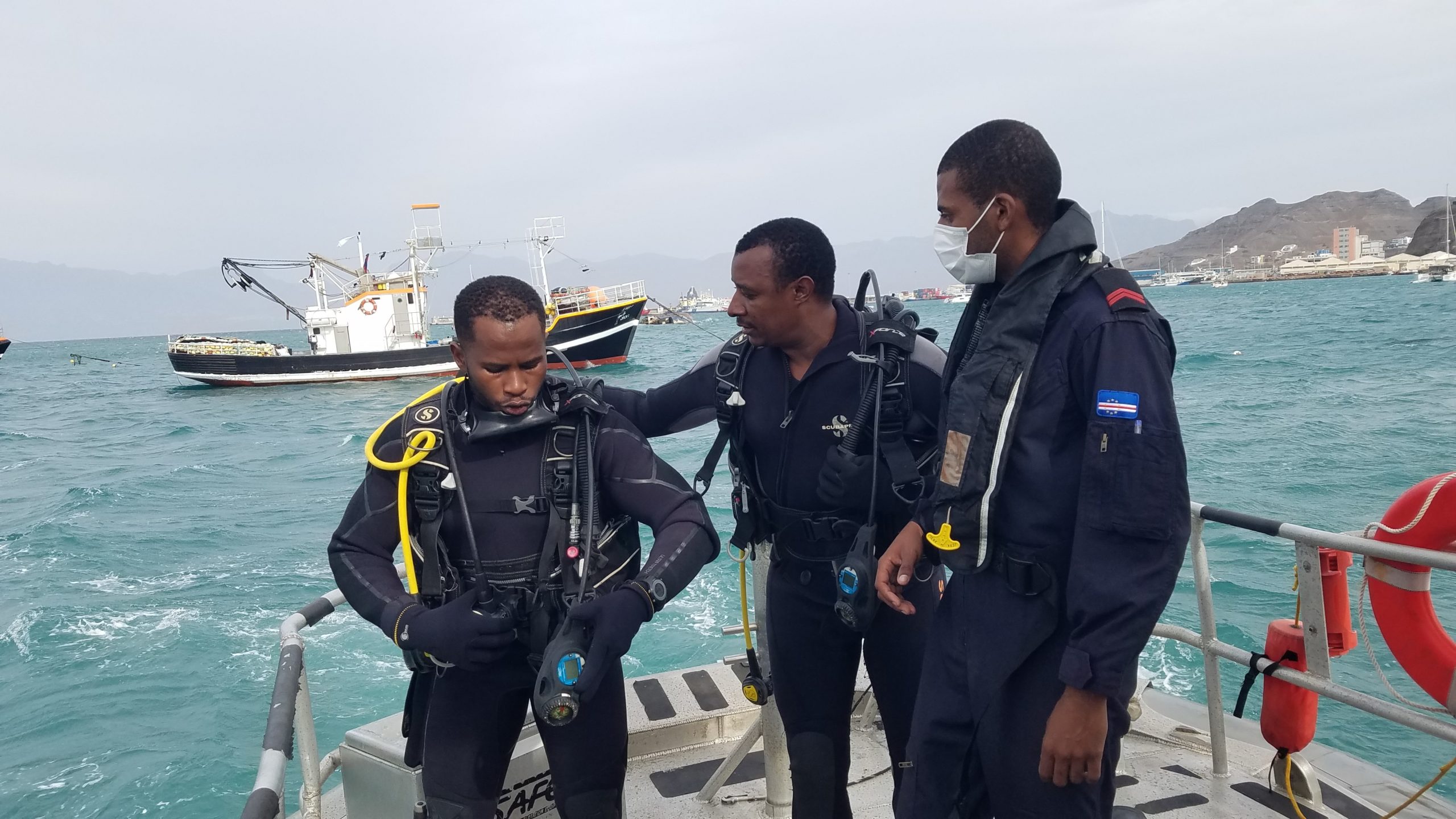 U.S. Naval Forces Africa Divers Deepen Relationships with Cabo Verdean Coast Guard