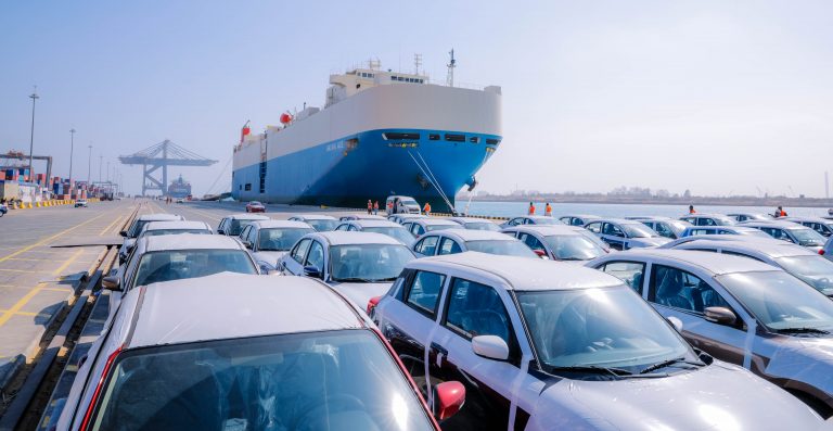 For the second time in a month… Sokhna port received a “Ro-Ro” ship with a load of 2078 cars
