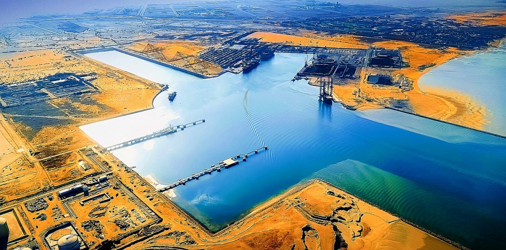 Egypt Signs Two MoUs with Abu Dhabi Ports Group to Manage and Operate a Multipurpose Terminal and an Inland Port