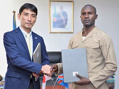 Signing of Grant Agreement with the Democratic Republic of the Congo: Contributing to logistics stabilization through improving the Container Terminal of the Port of Matadi