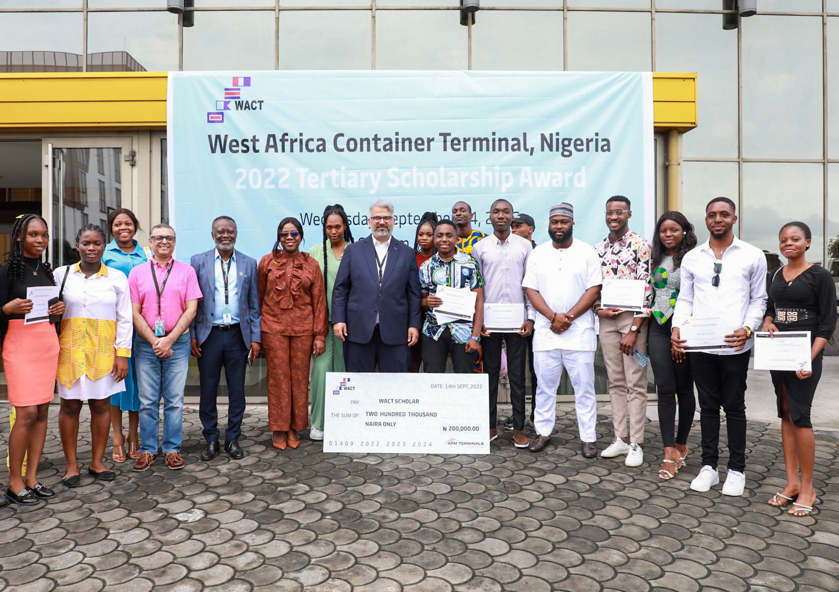 Nigeria : West Africa Container Terminal awards N30 million worth of scholarships to 50 undergraduate students