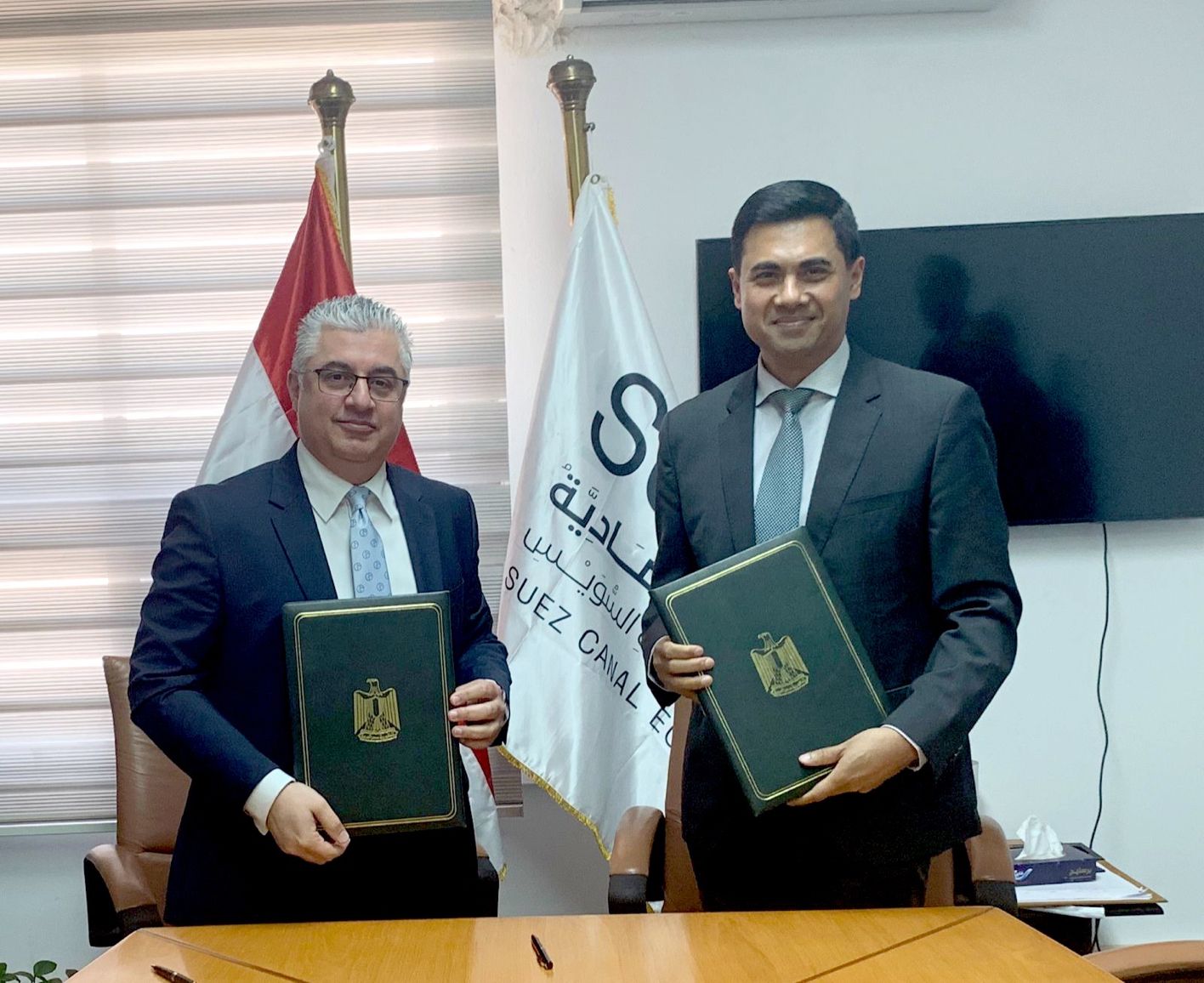 SCZONE signs a framework business agreement with Suez Canal Container Terminal Company