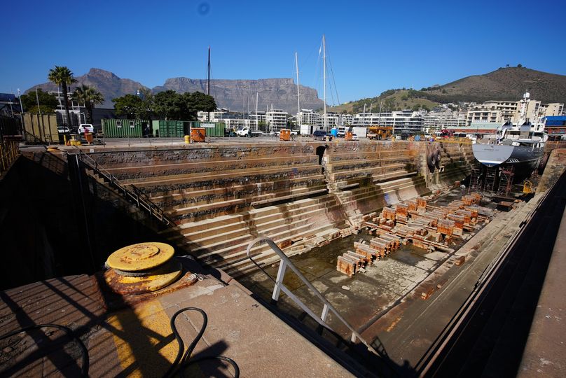 PORT OF CAPE TOWN’S ROBINSON DRY DOCK REOPENED FOR BUSINESS