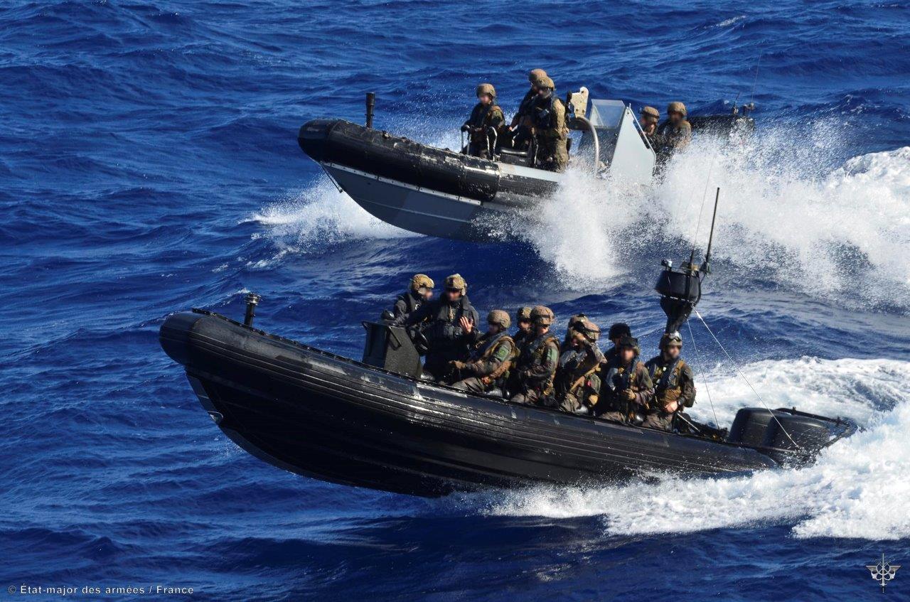 EU NAVFOR ATALANTA CONDUCTS A NEW COUNTER-NARCOTICS OPERATION IN THE NORTH WESTERN INDIAN OCEAN – La Fayette-class frigate SURCOUF of the French Navy captured more than two tons of hashish