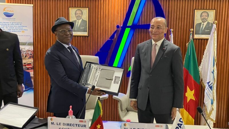 Signing of a new framework partnership agreement between the Port Autonome de Kribi (PAK) and the Port Autonome de Douala (PAD)
