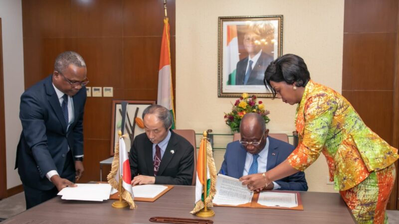 Côte d’Ivoire-Japan cooperation: a loan of FCFA 10 billion for the second phase of the Port of Abidjan Grain Terminal Construction Project