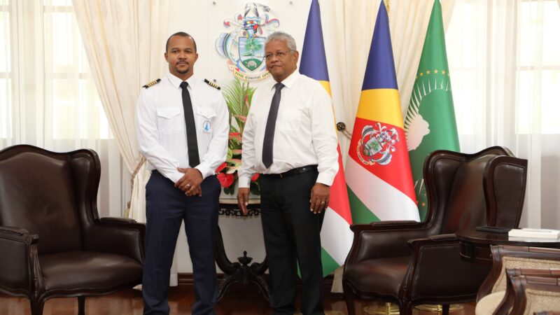 Seychelles : New Harbor Master Pays Courtesy Call to President Ramkalawan