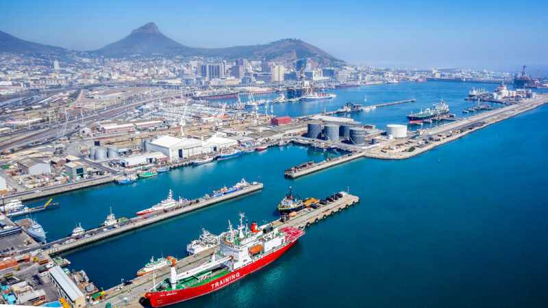 MEC Ivan Meyer meets with Transnet’s Port of Cape Town management