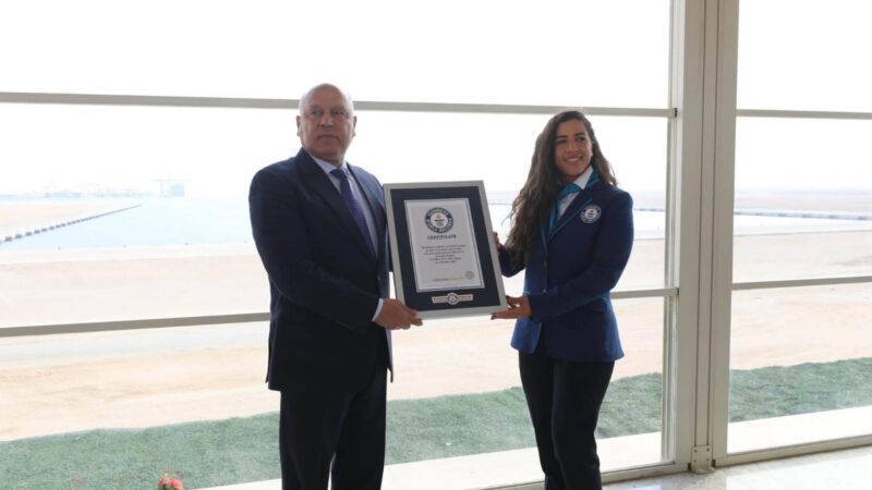 Wazir receives Guinness World Records certificate for Ain Sokhna port