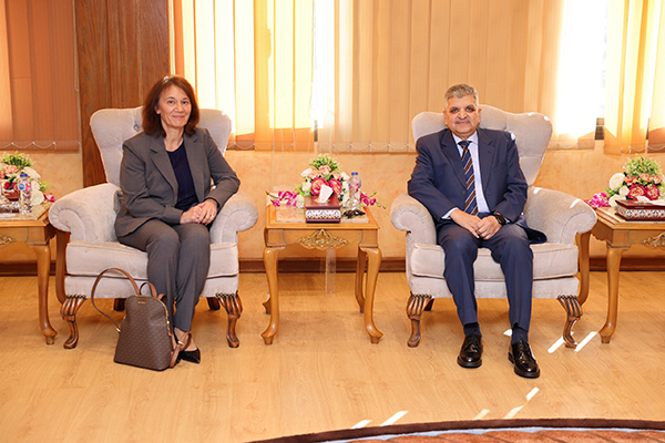 Adm. Ossama Rabiee Meets the delegation of the IMF Mission