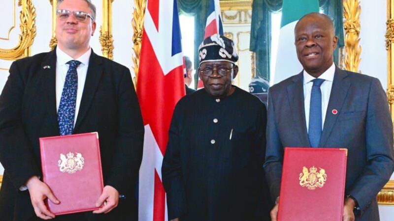 Nigeria – United Kingdom: Signing of a £746 million agreement to refurbish two major ports in Lagos
