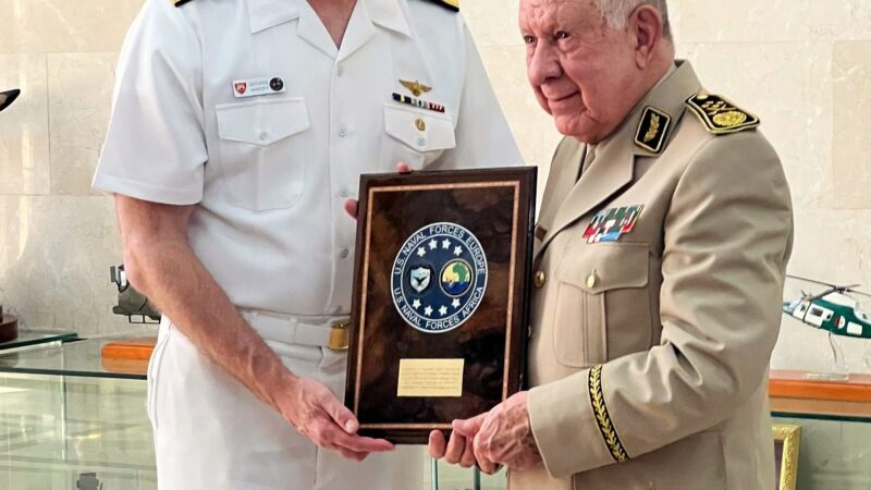 NAVAF Commander Highlights Shared Security, Historic Ties During Visit to Algeria