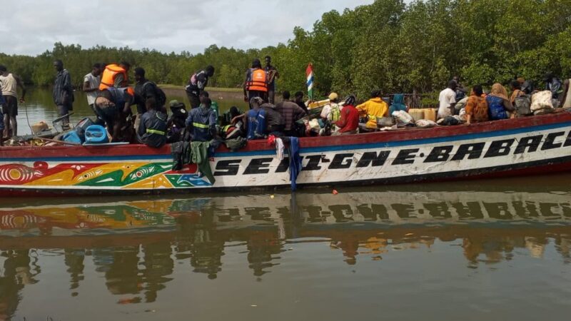 GAMBIA NAVY INTERCEPTS DISTRESSED SUSPECTED MIGRANT BOAT AT BUNYADU