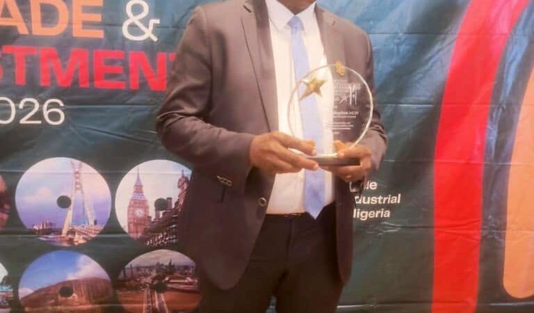 NIGERIA – NPERA BOSS-AKUTAH, HONOURED FOR ADVANCING INVESTMENT, ECONOMIC DEVELOPMENT