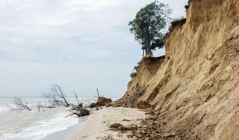 UN General Assembly adopts declaration on sea level rise