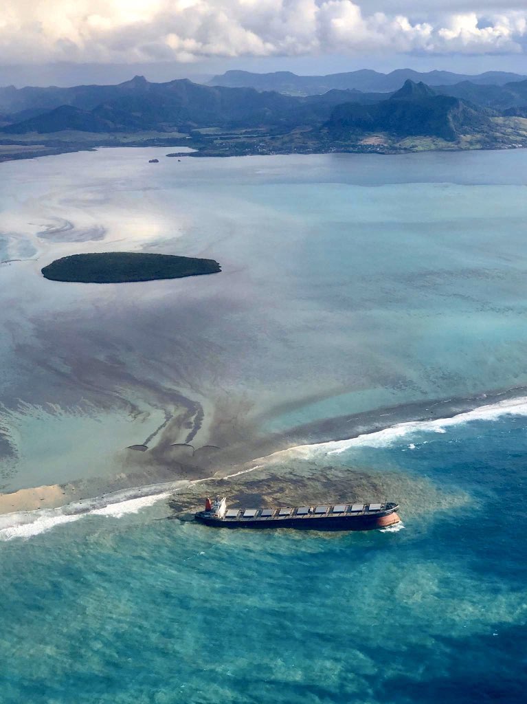 Île Maurice, naufrage du MV Wakashio : Chronologie des faits