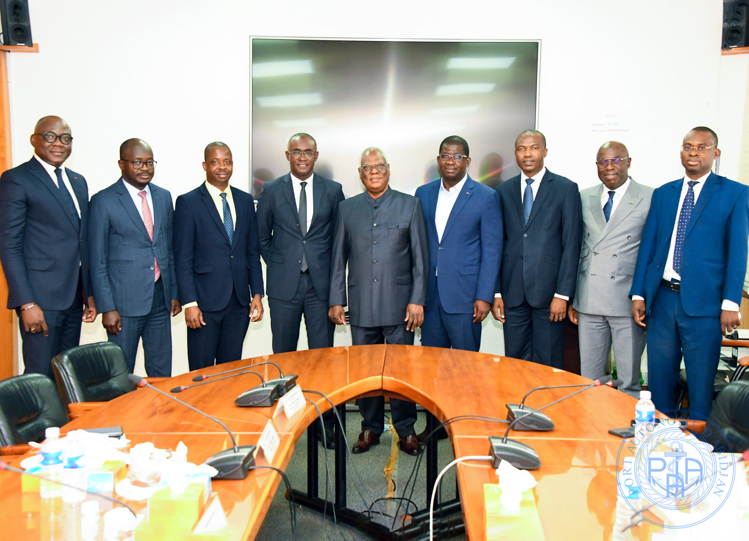 Le nouveau Président du Conseil d’Administration du Port Autonome d’Abidjan, prend officiellement fonction