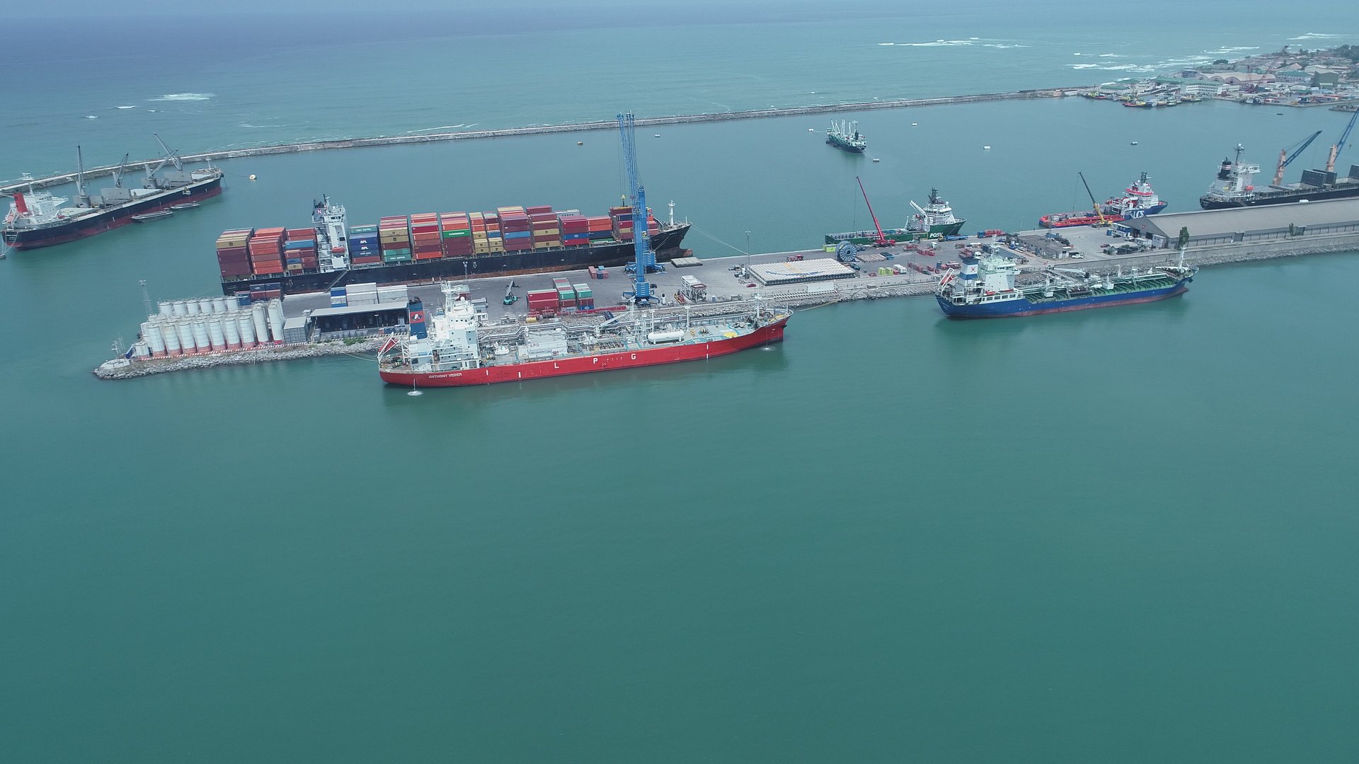 YILPORT Holding et Ibis Tek vont exploiter le port de Takoradi au Ghana à partir d’avril 2023