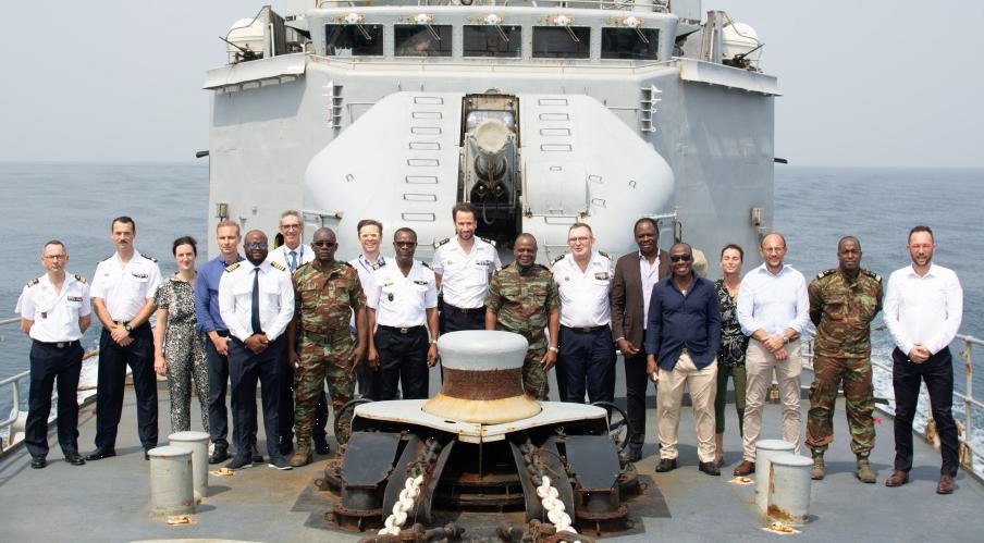 CORYMBE : Le Patrouilleur de Haute Mer (PHM) Commandant Ducuing dans les eaux béninoises