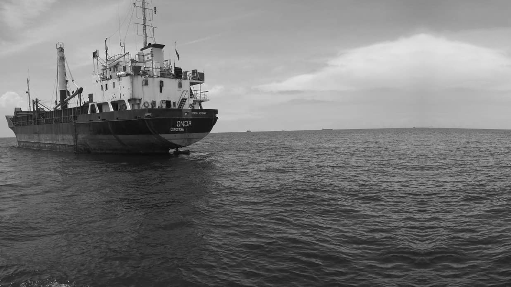 Des marins saisissent un navire pour cause de salaires impayés et de négligence du propriétaire, alors que le Sénégal se dérobe à ses obligations envers l’équipage