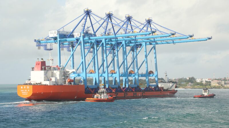 La Kenya Ports Authority (KPA) acquiert quatre nouveaux portiques « ship to shore » (STS) pour le Port de Mombasa