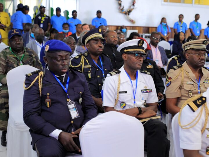 Gabon : Le Ministre Dieudonné Loïc NDINGA MOUDOUMA sensibilise sur le plan d’urgence pour la sauvegarde de la vie humaine en mer lors d’un atelier à Port-Gentil