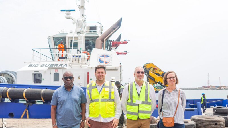 Bénin : Le Ministre José Tonato visite le Port de Cotonou pour inspecter les travaux de dragage