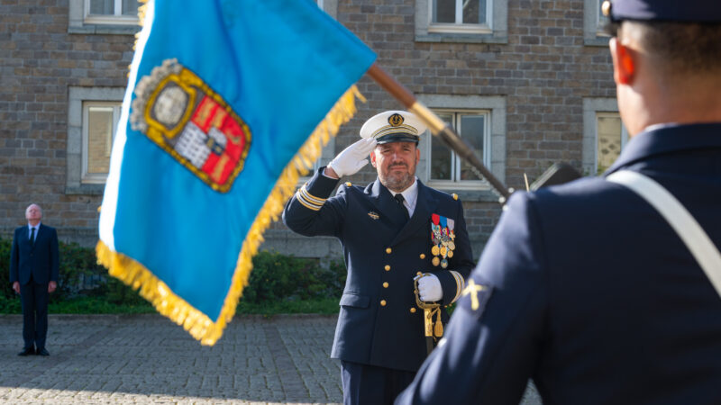 Prise de commandement du centre d’expertise français dédié à la sureté maritime MICA Center (Maritime Information Cooperation and Awareness Center) par le capitaine de frégate Thomas Scalabre