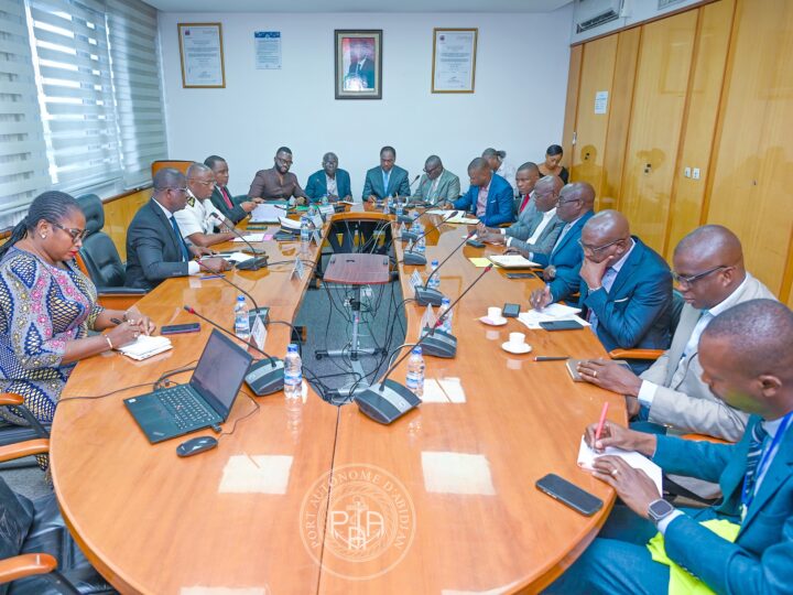 RÉUNION TRIPARTITE ENTRE LE PORT AUTONOME D’ABIDJAN, LA DOUANE ET LA CHAMBRE DE COMMERCE ET D’INDUSTRIE DE CÔTE D’IVOIRE