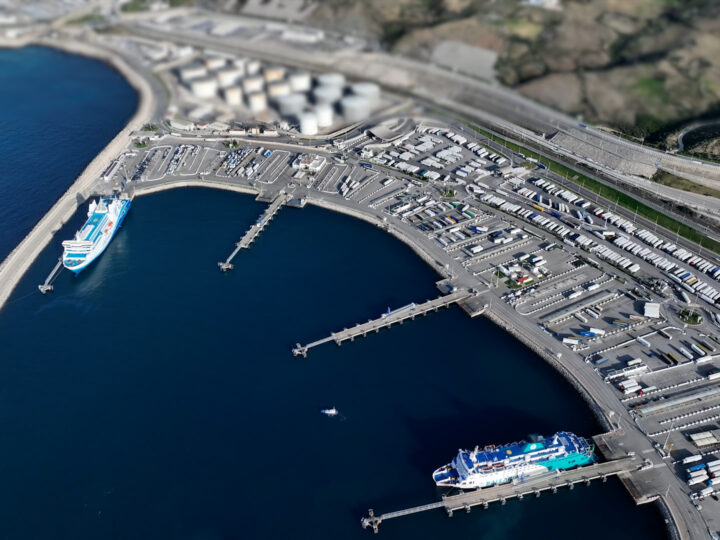 IFC, la MIGA et des banques internationales s’associent avec le complexe portuaire marocain Tanger Med afin d’agrandir le terminal pour camions et passagers