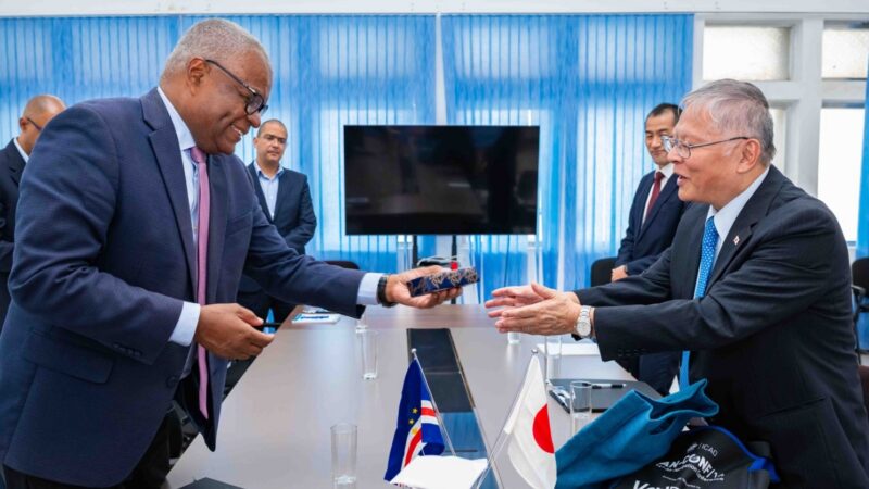 Ministro do Mar recebe Embaixador do Japão e reforça cooperação no setor das pescas