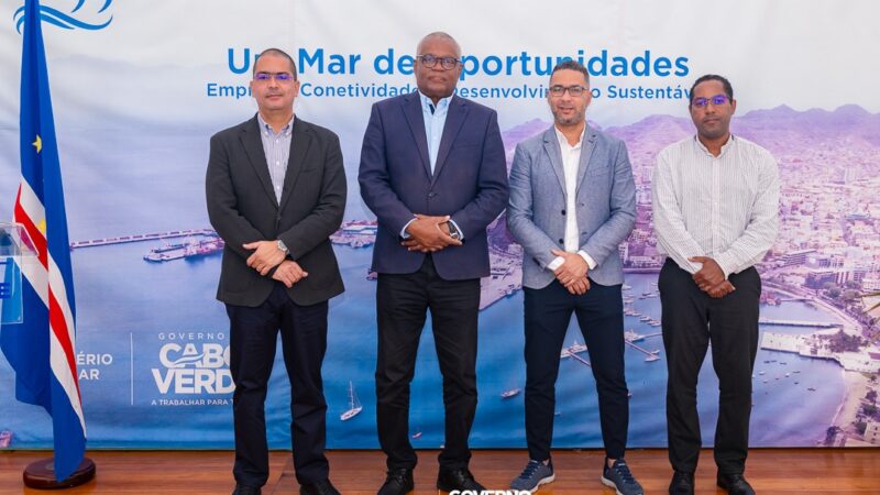 Ministro do Mar empossa Comissão de Acompanhamento e Gestão das Praias Nacionais