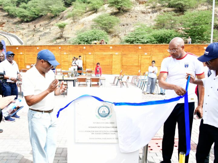 Governo e Enapor inauguram requalificação da envolvente do Porto da Praia e Mercado das Vendedeiras e Peixeiras