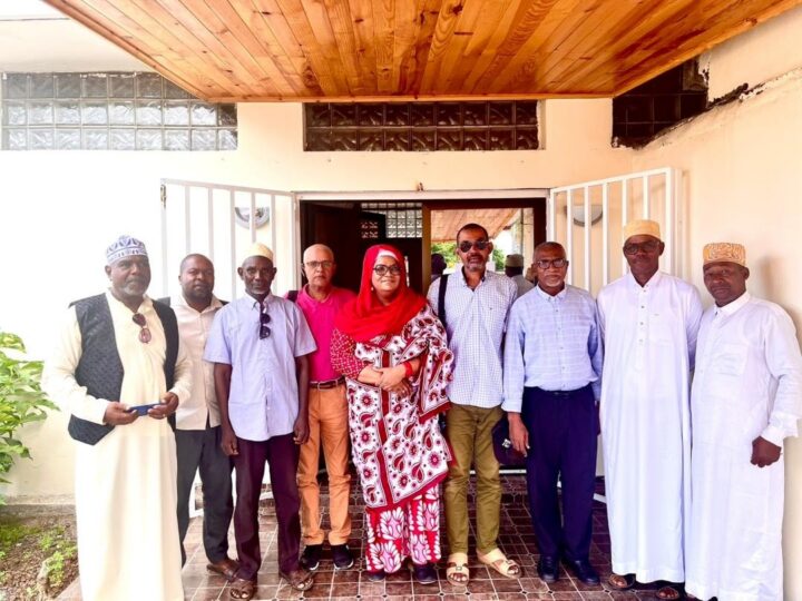 Comores – Port de Moroni : Les armateurs et dockers exposent leurs préoccupations à la Ministre Hassane Alfeine Yasmine