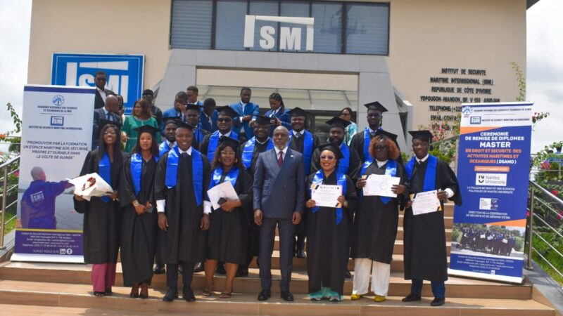 ISMI/ARSTM : 21 cadres issus de cinq (5) administrations du golfe de Guinée reçoivent leurs diplômes de Master en Droit et Sécurité des Activités Maritimes et Océaniques (DSAMO)