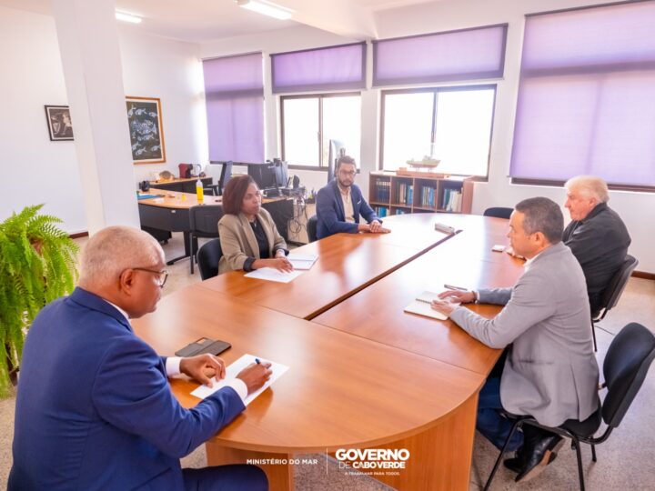 Ministro do Mar de Cabo Verde reforça cooperação científica em encontro estratégico com o Air Center