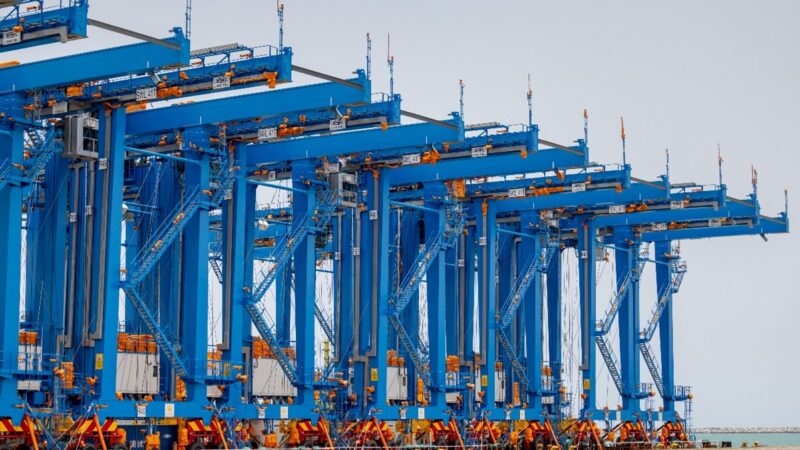 Ghana – MPS renforce ses capacités au port de Tema avec l’arrivée de 16 portiques électriques de dernière génération