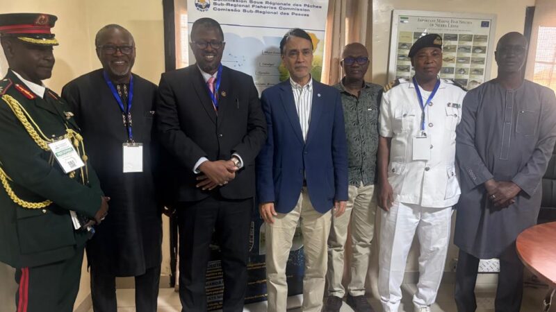 Coopération régionale : une délégation gambienne de haut niveau en visite à la CSRP pour renforcer la lutte contre la pêche INN