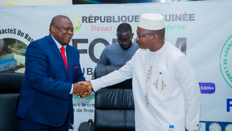 Le Ministre Fassou THÉA a animé un panel sur la gouvernance durable des bassins versants de Konkouré en Guinée