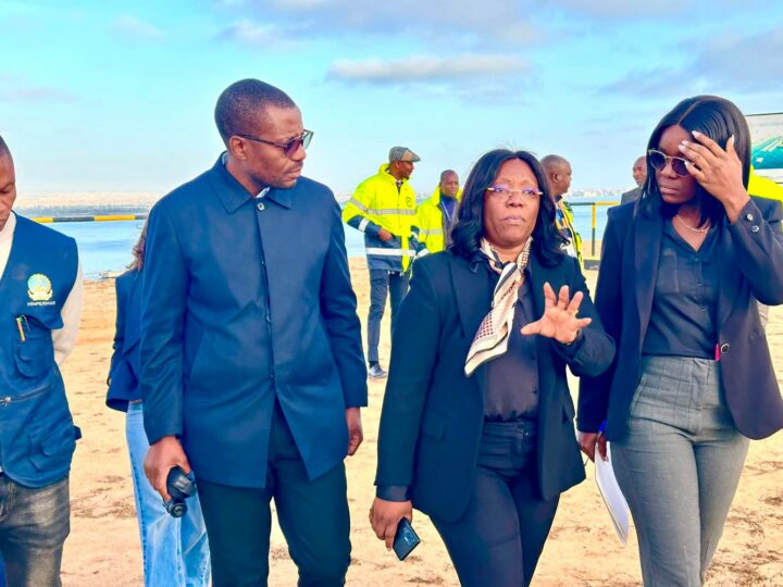 ANGOLA – MINISTÉRIO DAS PESCAS VISITA PORTO DO NAMIBE PARA REFORÇAR ESTRATÉGIAS DA ECONOMIA AZUL