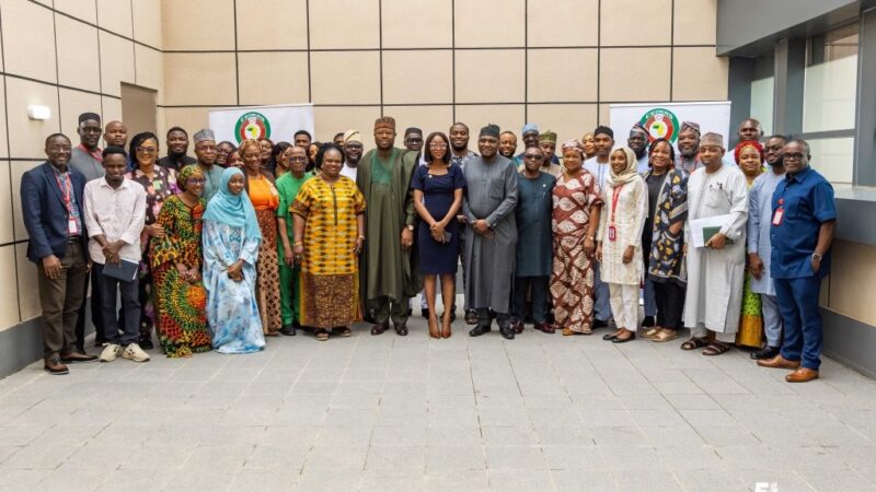 LA COMMISSION DE LA CEDEAO ORGANISE UN SÉMINAIRE « BROWN BAG » SUR LA GÉOPOLITIQUE ET L’ÉCONOMIE BLEUE EN AFRIQUE DE L’OUEST