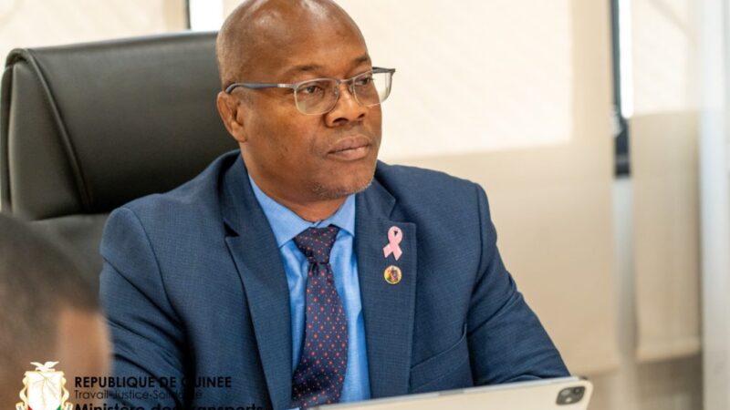 Guinée – Port Autonome de Conakry : le Ministre des Transports poursuit les concertations avec les acteurs…