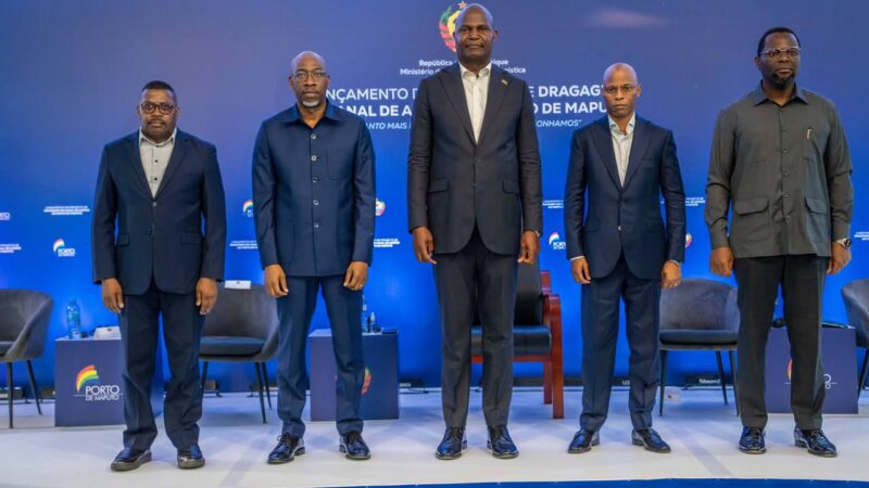 Moçambique : Presidente Chapo destaca impacto da dragagem do Porto de Maputo no comércio regional