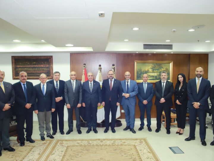 الدورة الثالثة للجنة الملاحية المصرية اليونانية المشتركة تبحث تعزيز التعاون والربط البحري بين البلدين